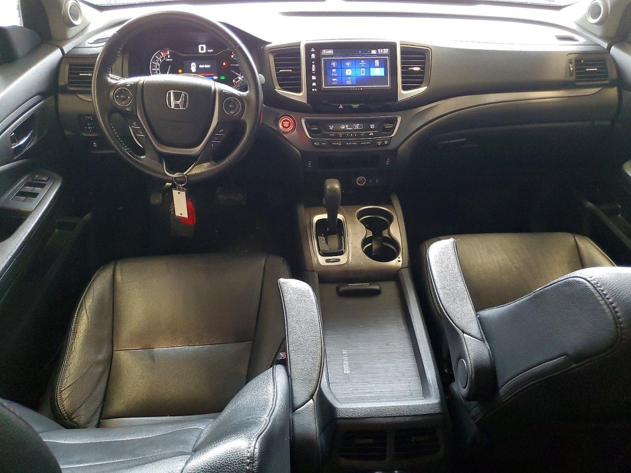 2017 HONDA PILOT