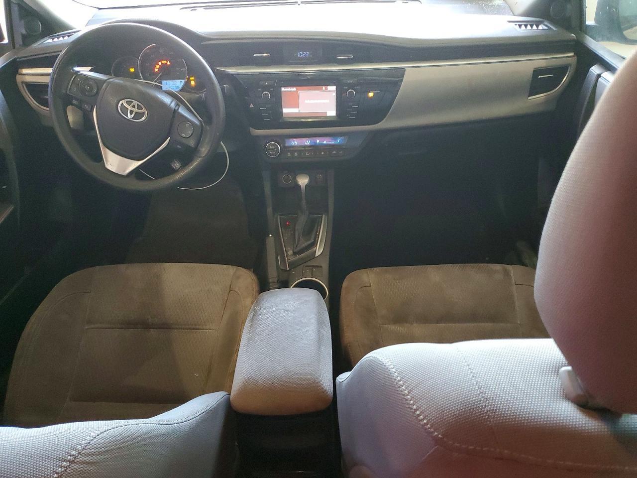 2016 TOYOTA COROLLA