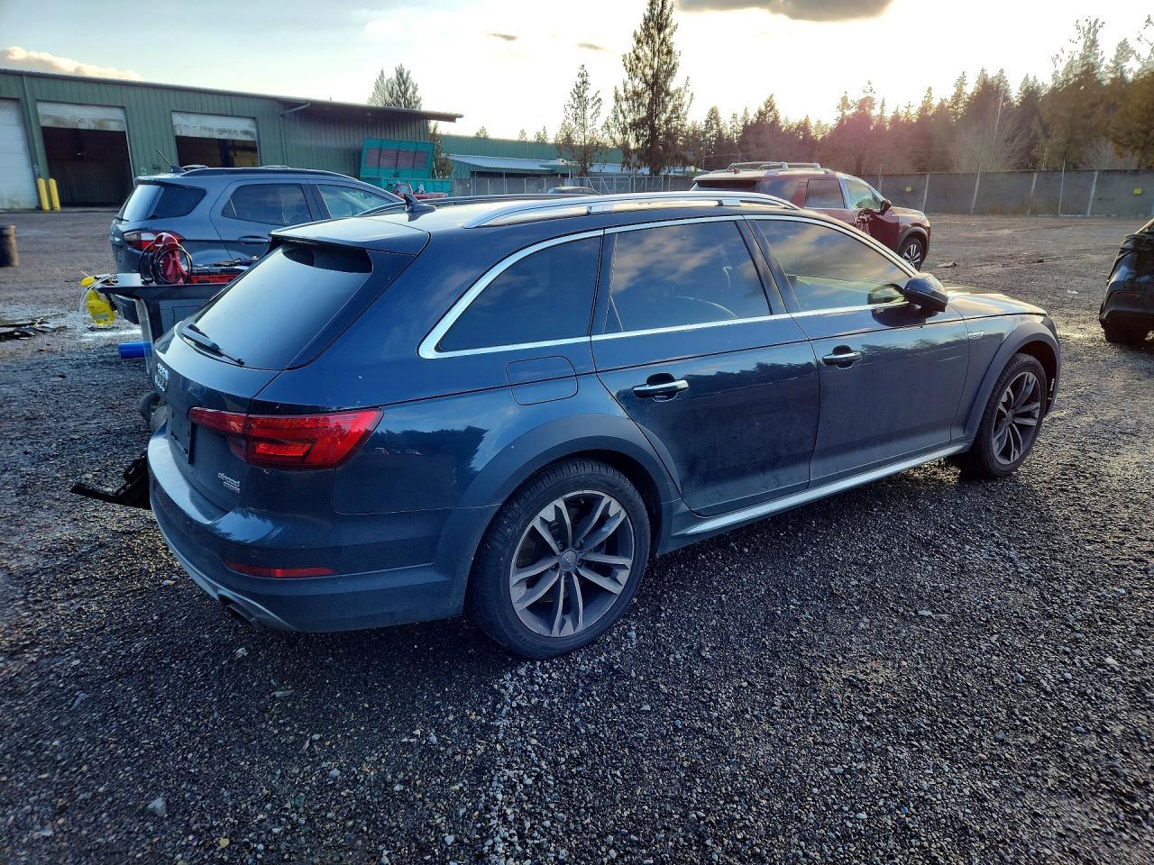 2017 AUDI A4 allroad