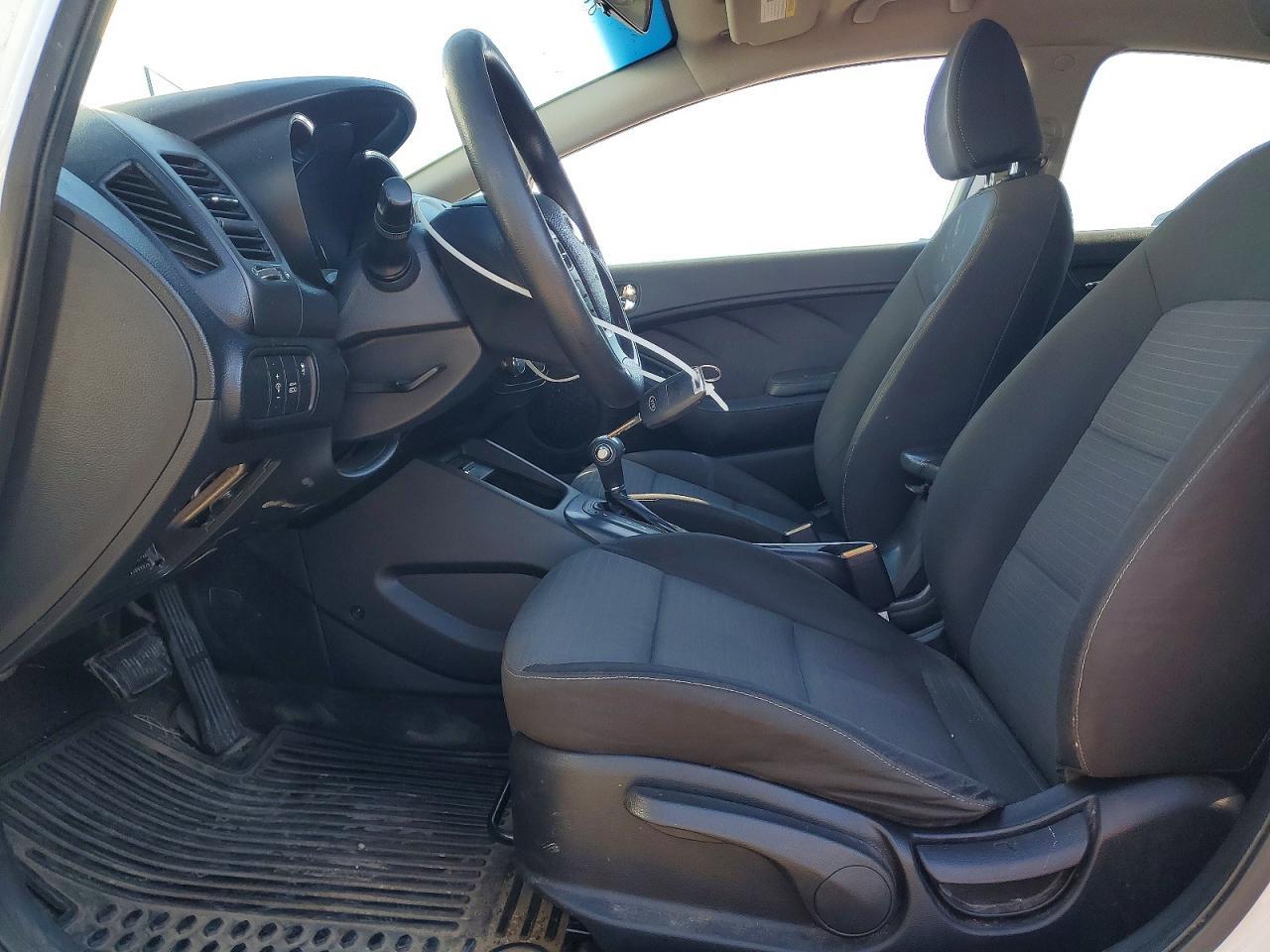 2015 KIA FORTE