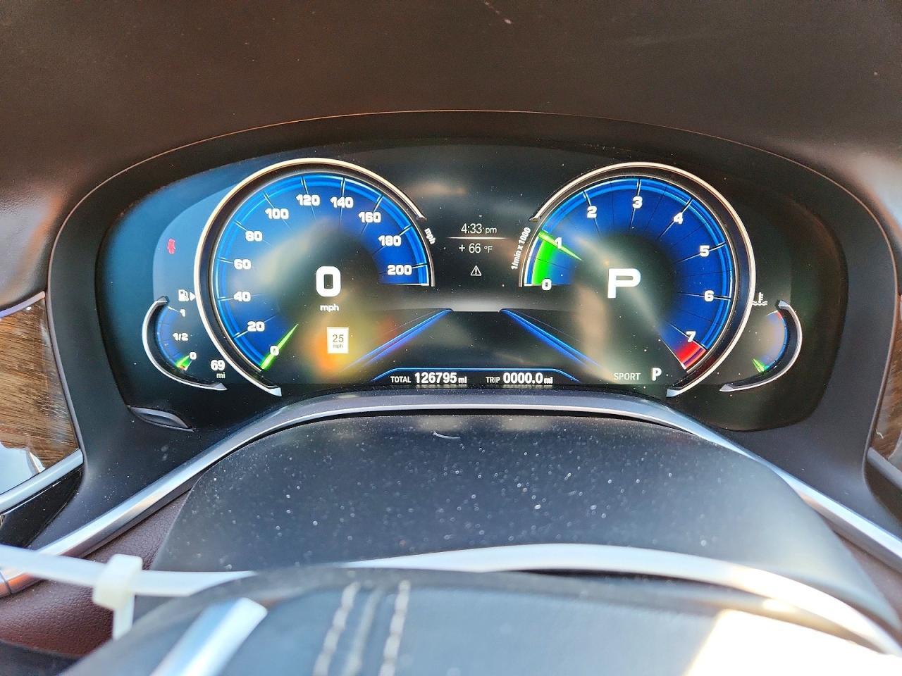 2016 BMW 7 series