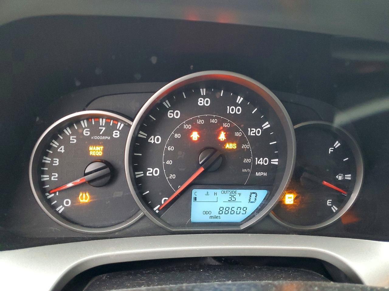 2016 TOYOTA RAV4