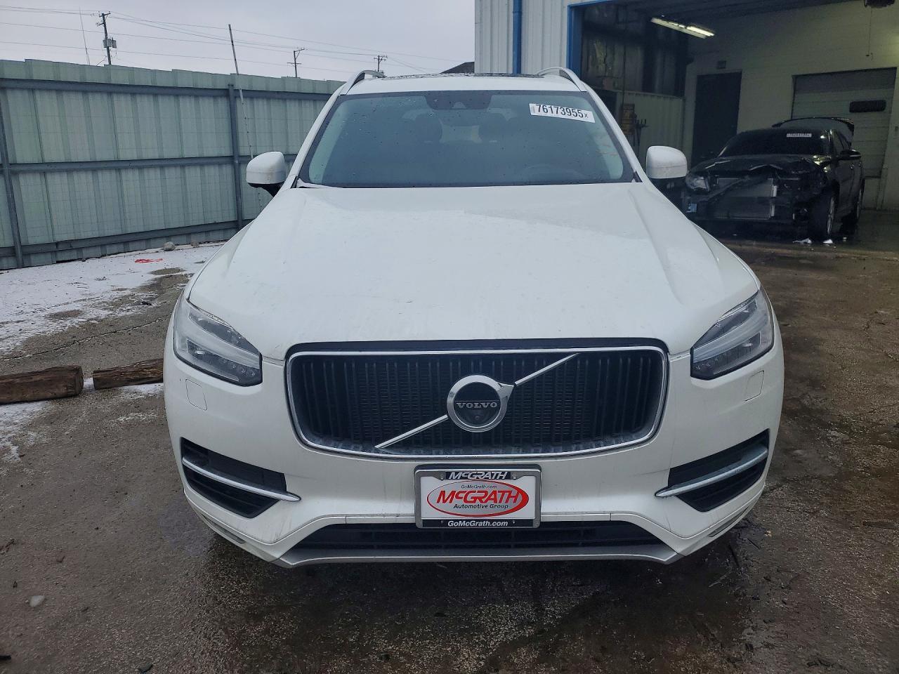 2019 VOLVO XC90