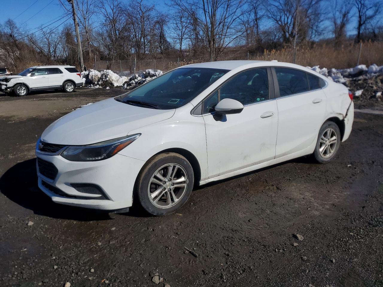 2017 CHEVROLET CRUZE