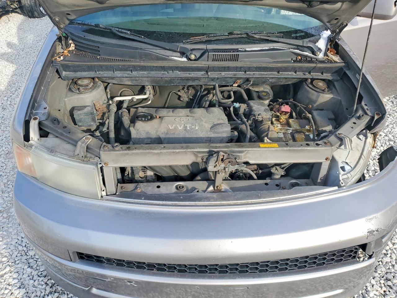 2004 TOYOTA SCION