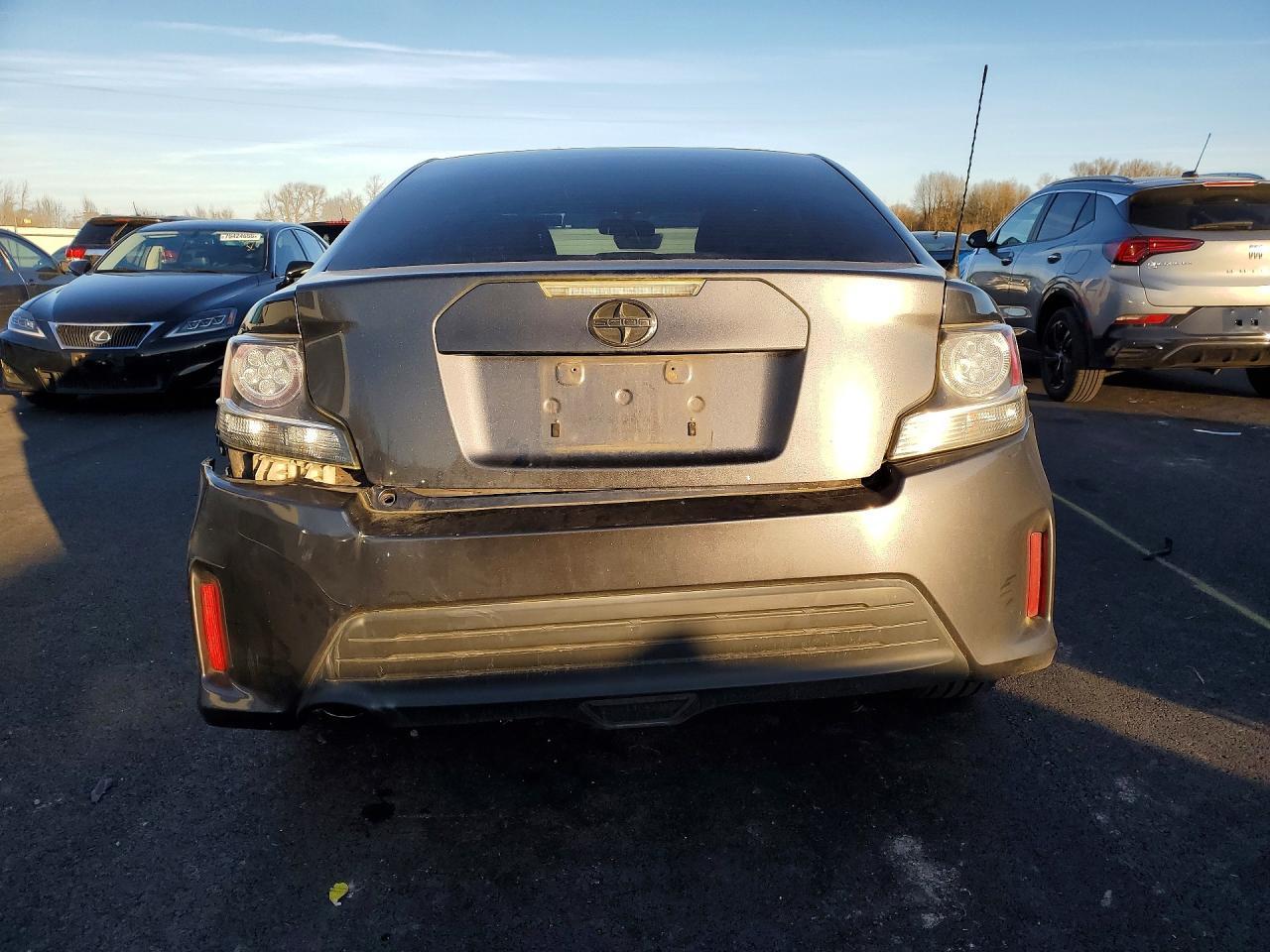 2015 TOYOTA SCION