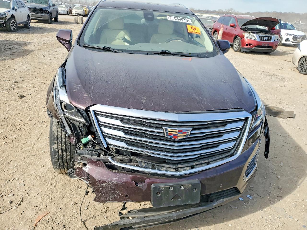 2017 CADILLAC XT5