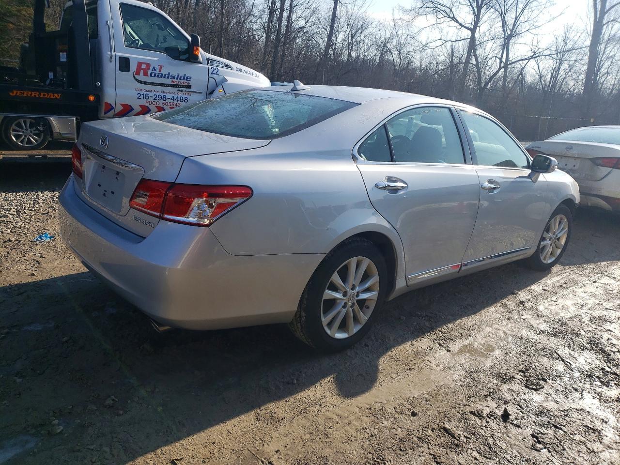 2011 LEXUS ES 350