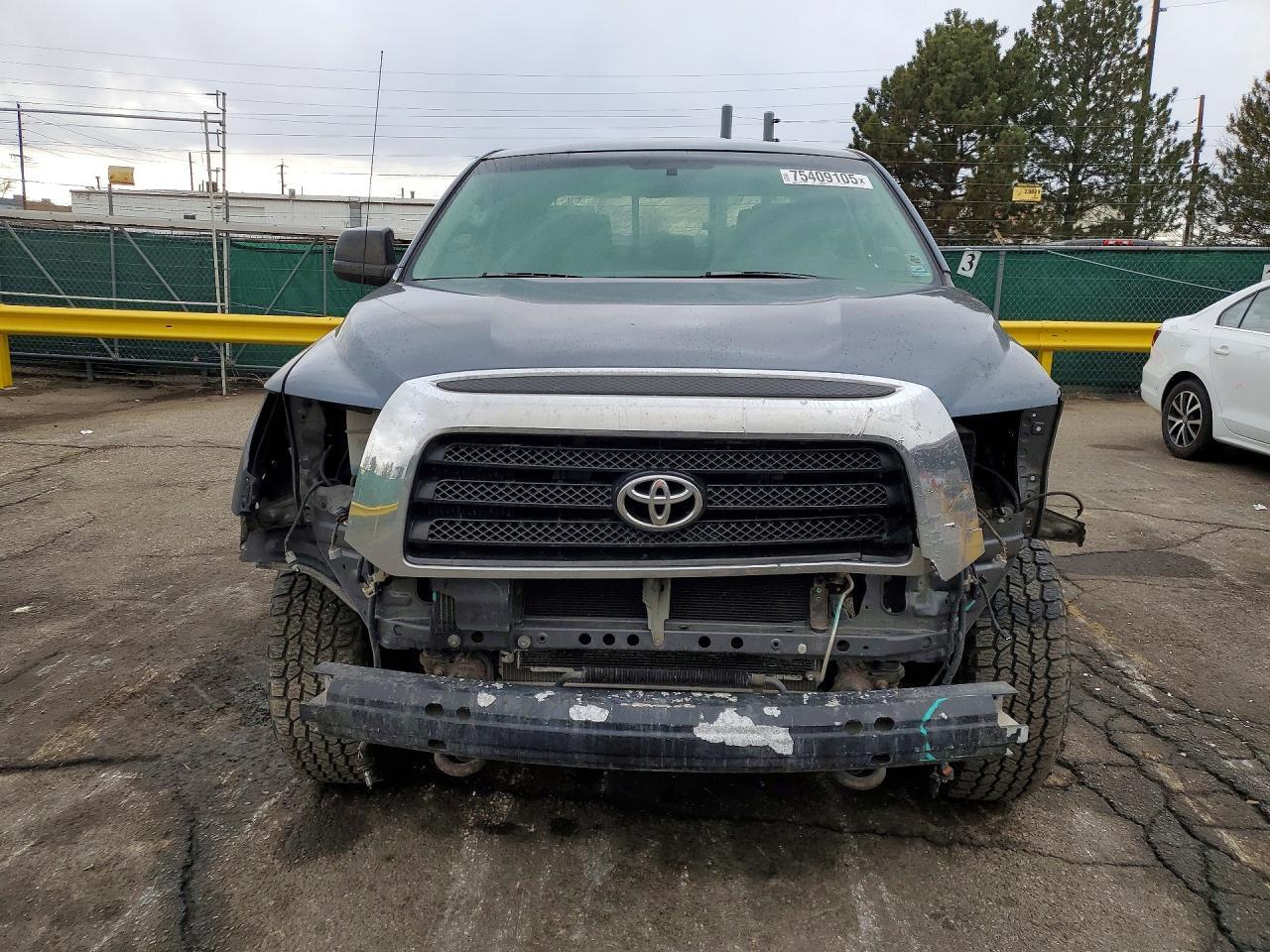 2008 TOYOTA TUNDRA
