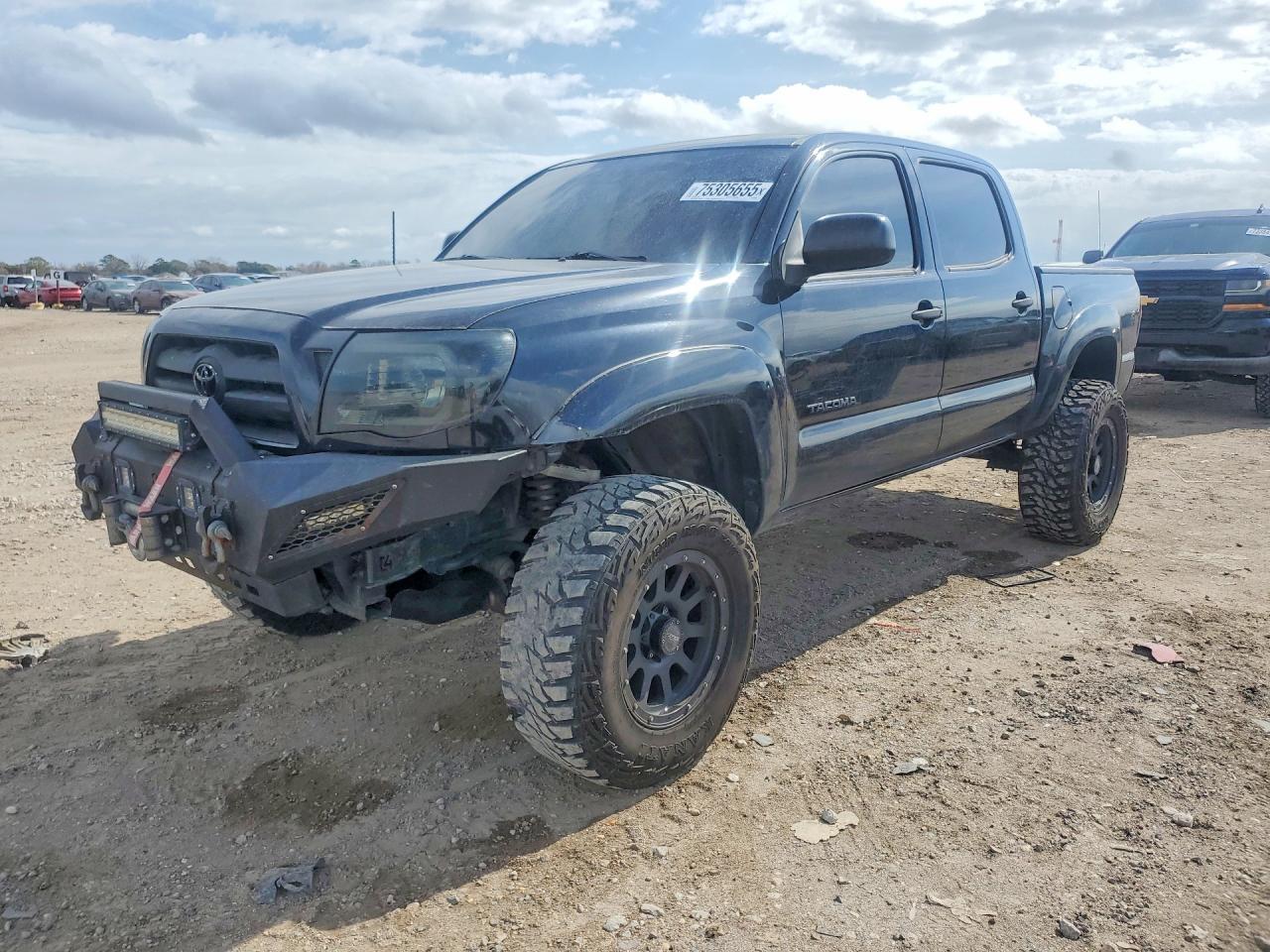 2011 TOYOTA TACOMA