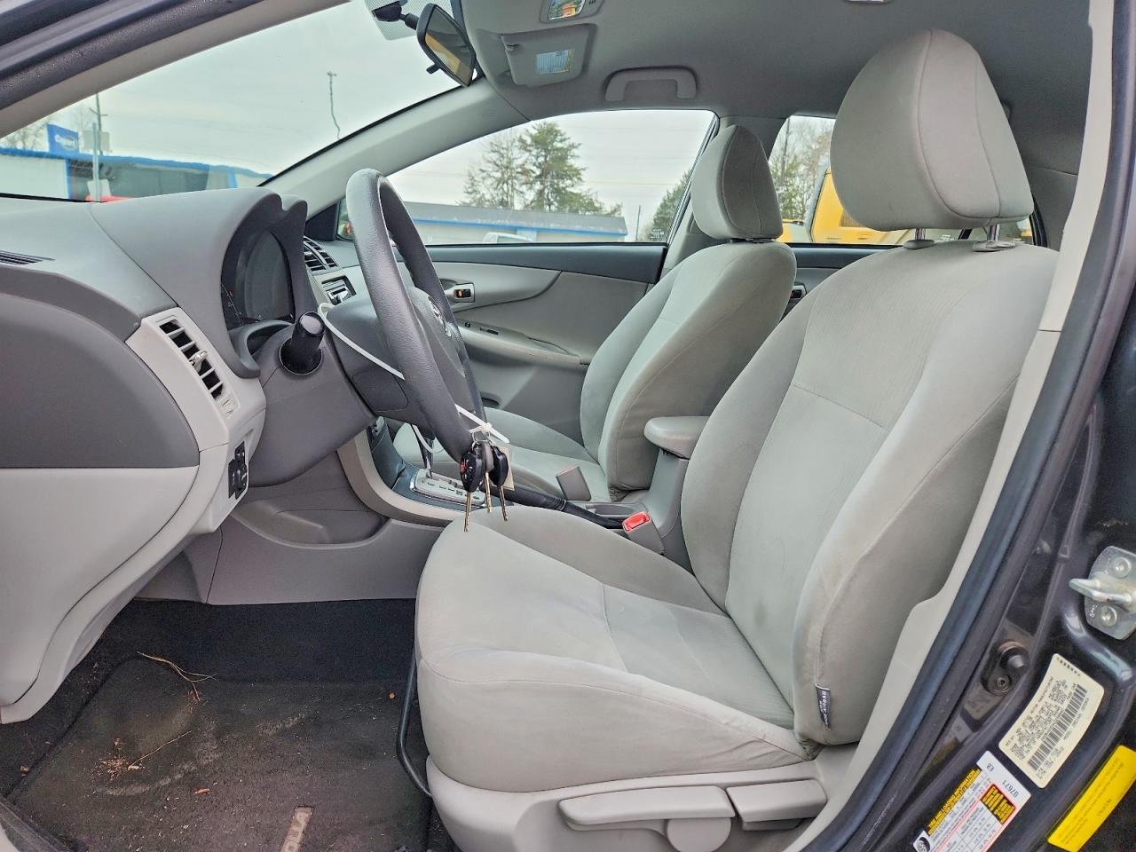 2010 TOYOTA COROLLA