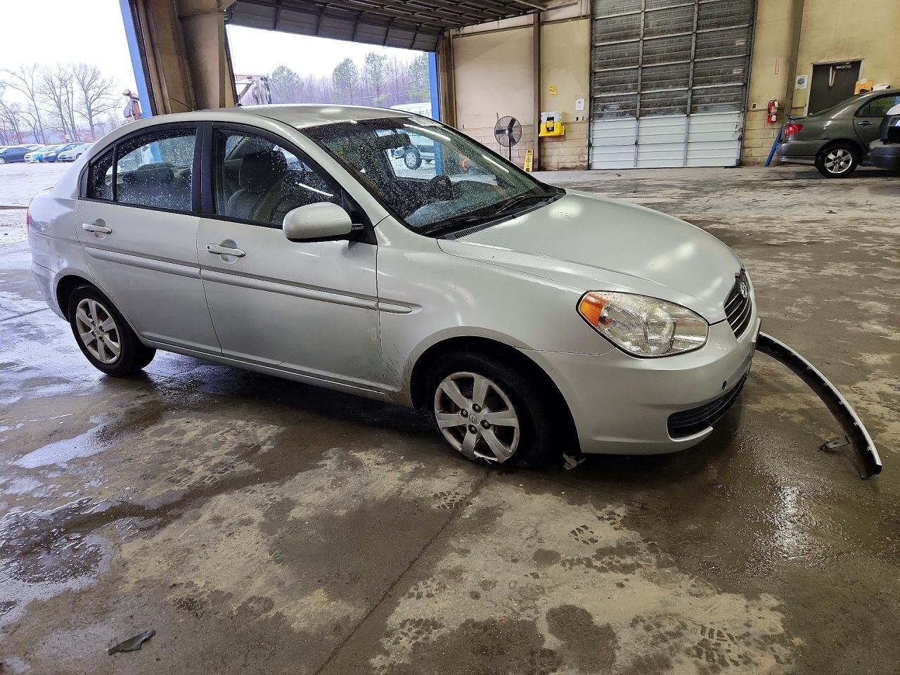 2010 HYUNDAI ACCENT