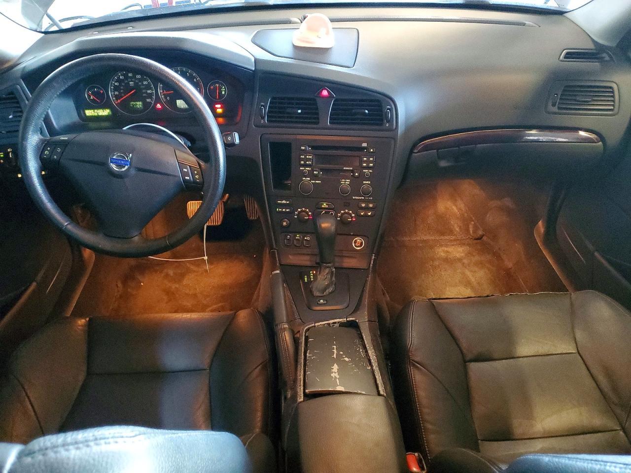 2004 VOLVO S60