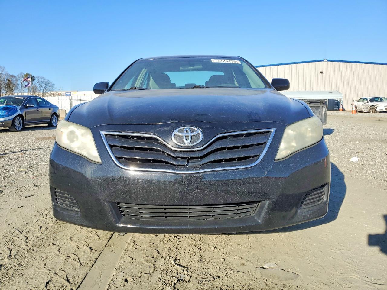 2011 TOYOTA CAMRY