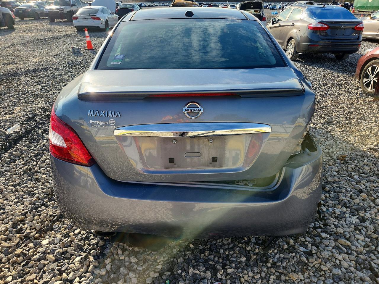 2011 NISSAN Maxima