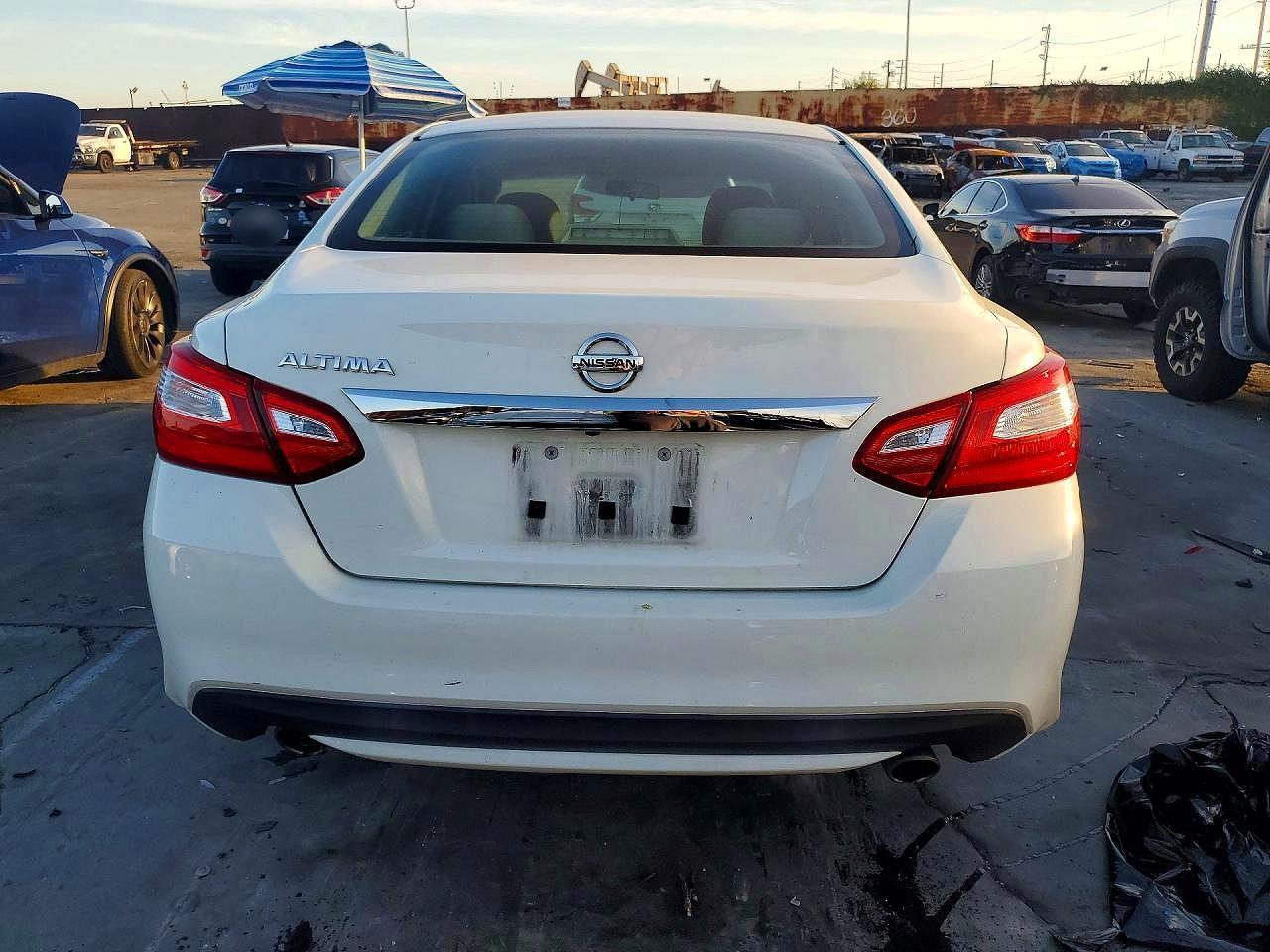 2016 NISSAN ALTIMA