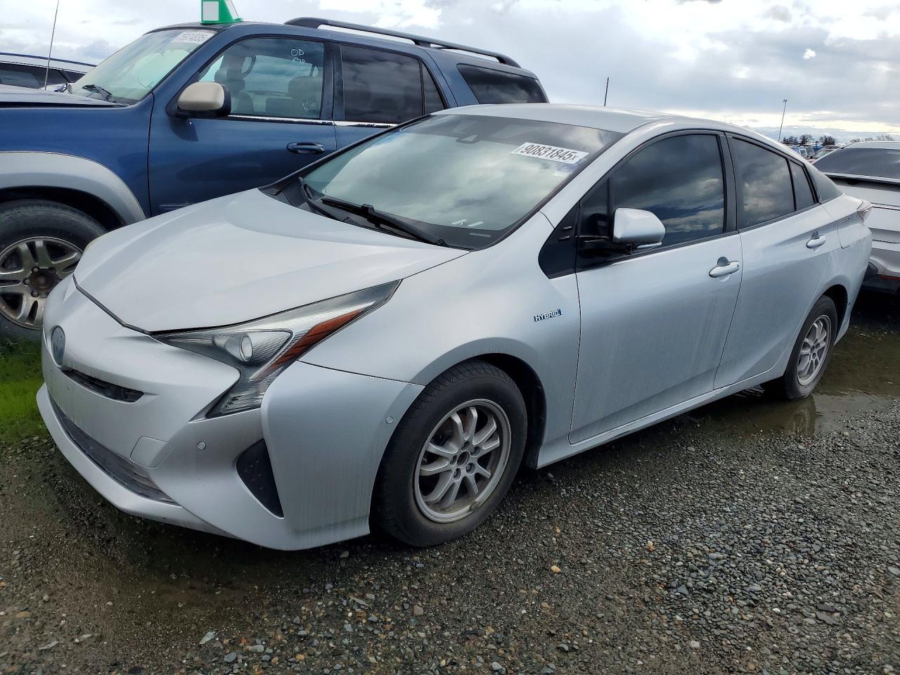 2017 TOYOTA PRIUS