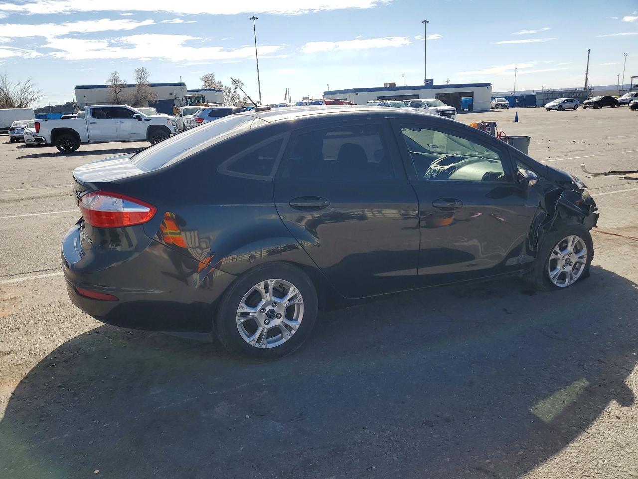 2014 FORD Fiesta