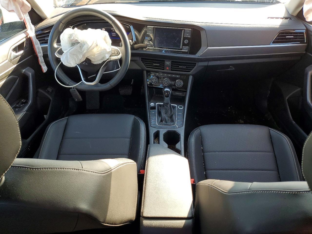 2023 VOLKSWAGEN JETTA