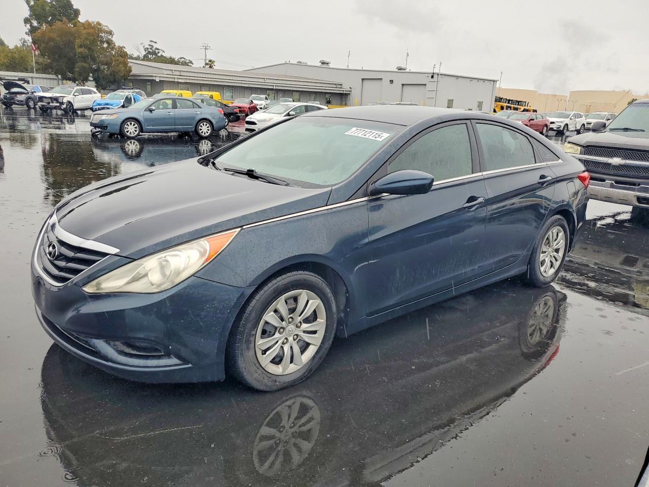 2011 HYUNDAI SONATA