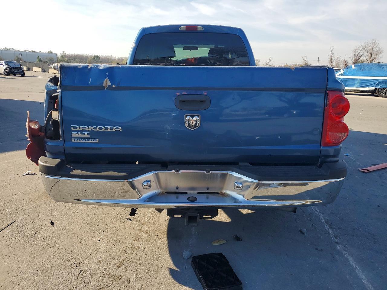 2006 DODGE Dakota