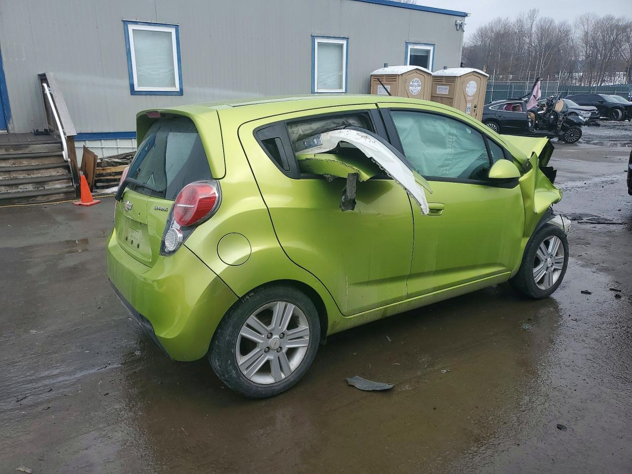 2014 CHEVROLET Spark