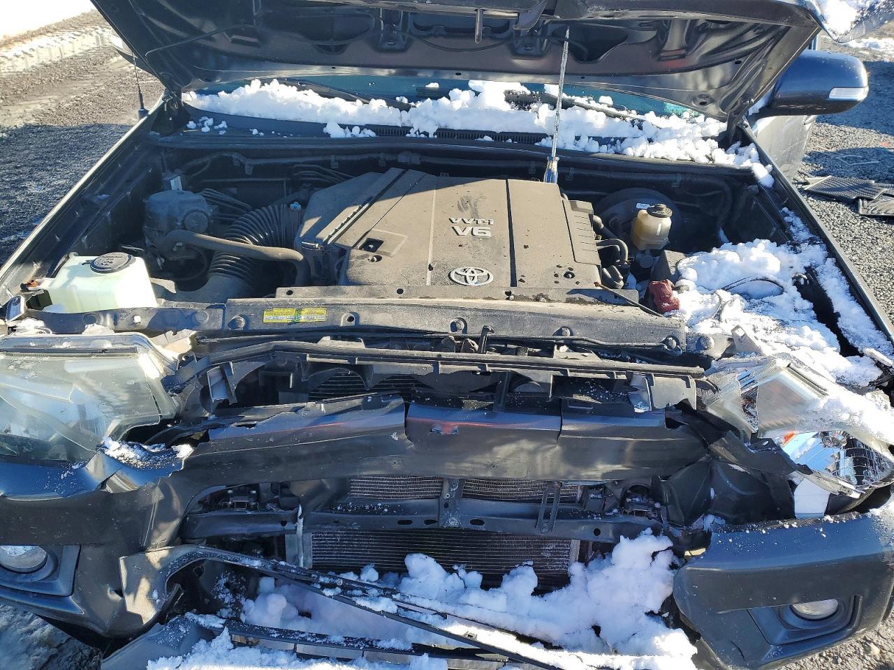 2012 TOYOTA TACOMA