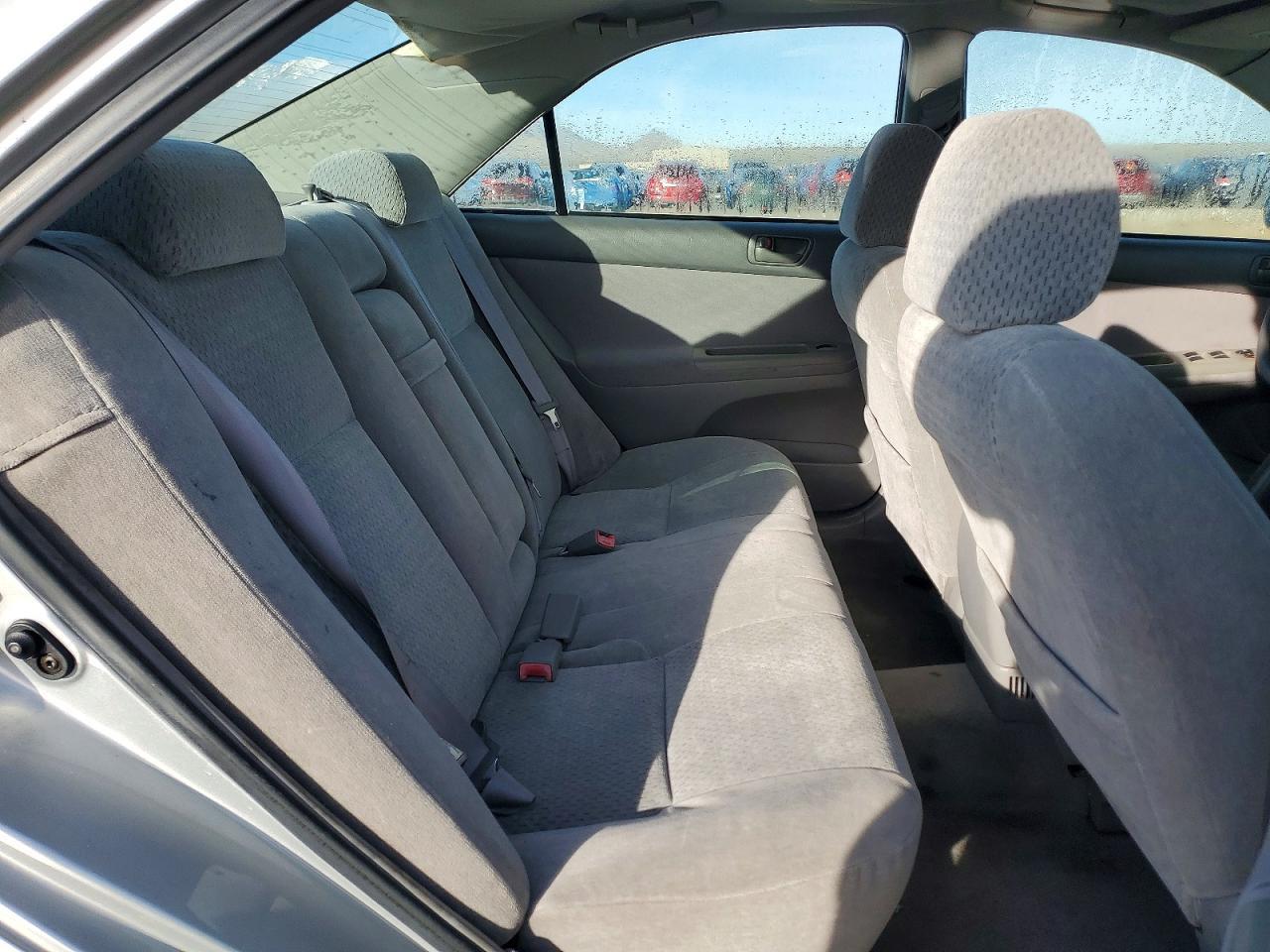 2002 TOYOTA CAMRY