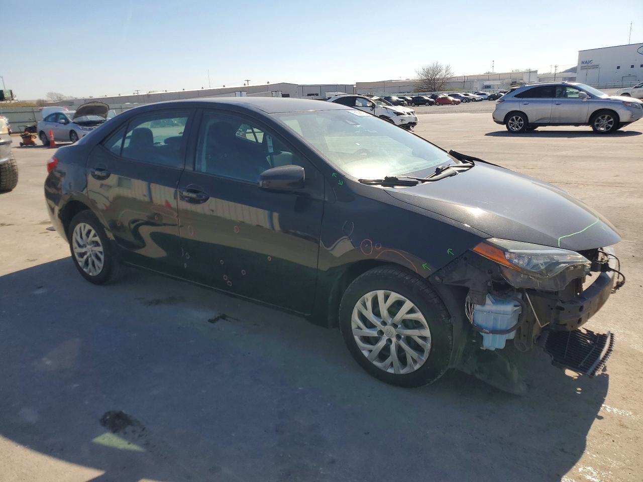 2017 TOYOTA COROLLA