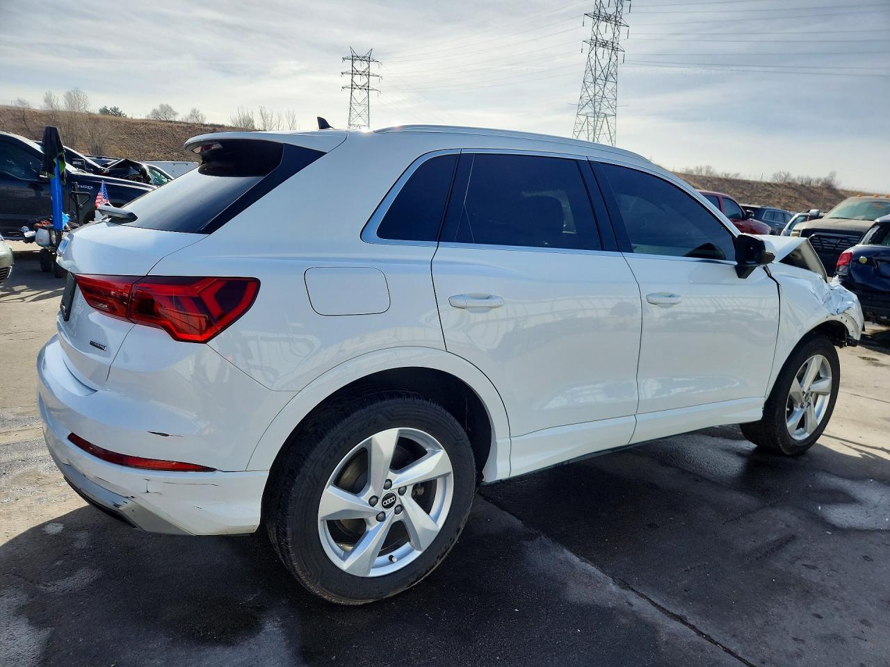 2021 AUDI Q3