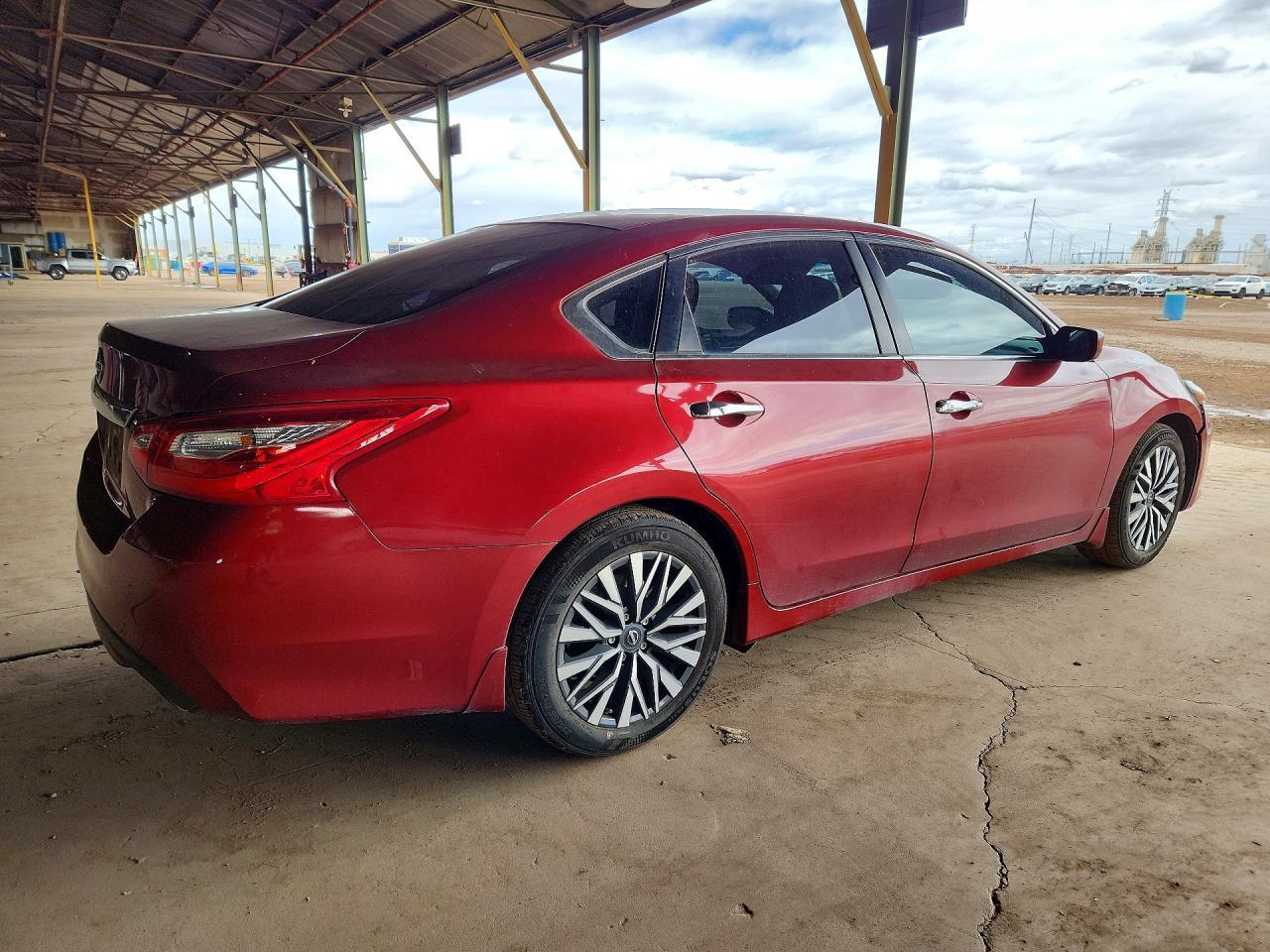 2016 NISSAN ALTIMA