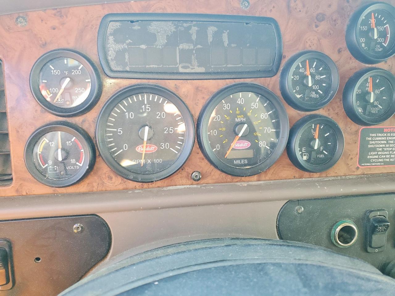 2006 PETERBILT 387