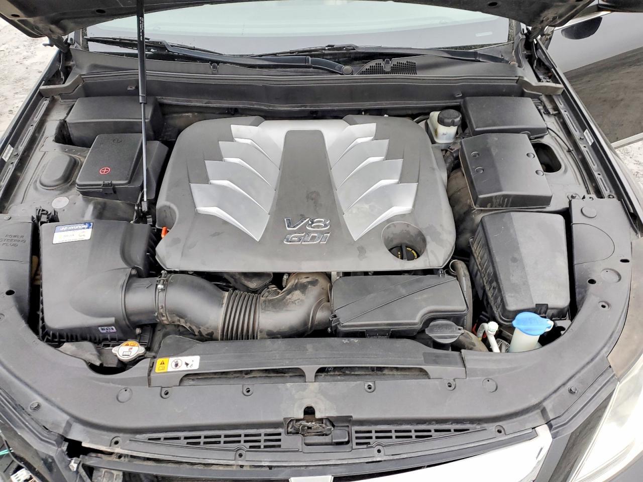 2014 HYUNDAI GENESIS