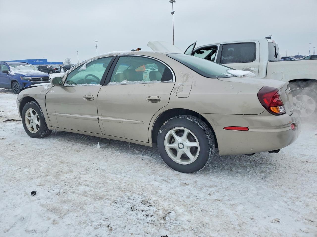 2001 OLDSMOBILE Aurora