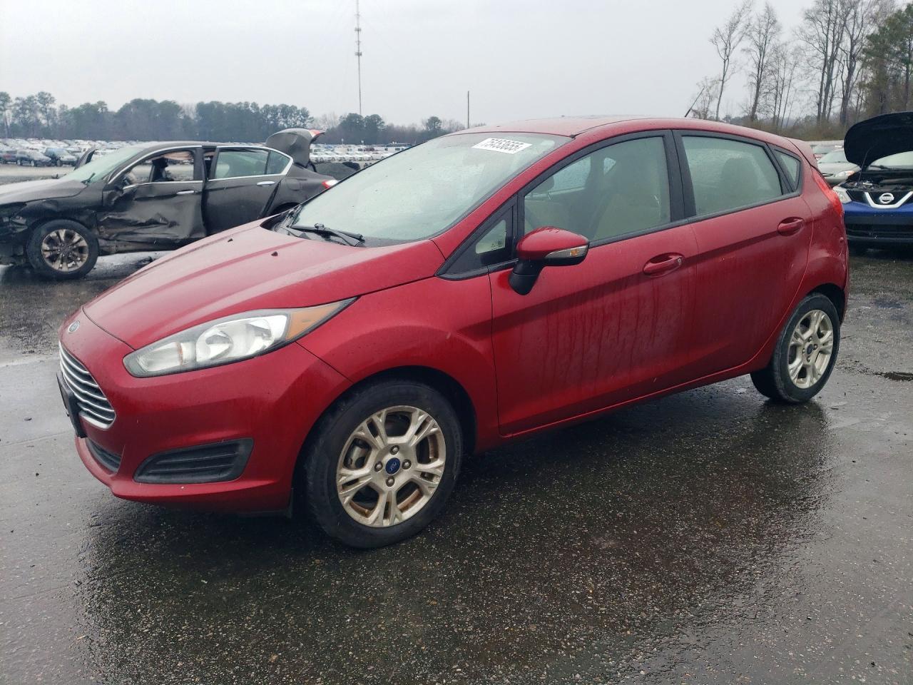 2016 FORD Fiesta