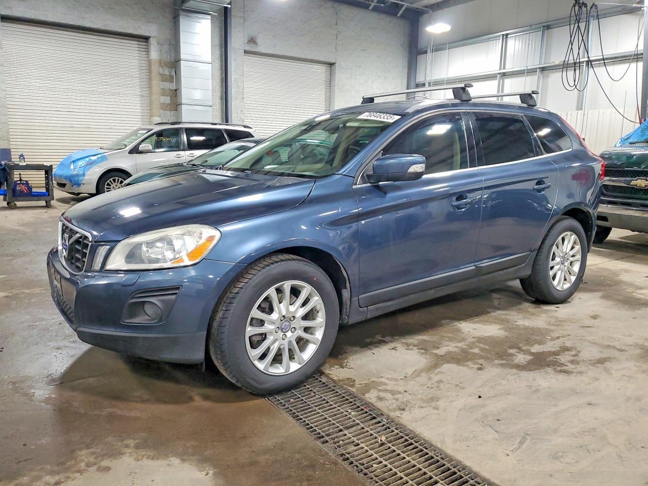 2010 VOLVO XC60