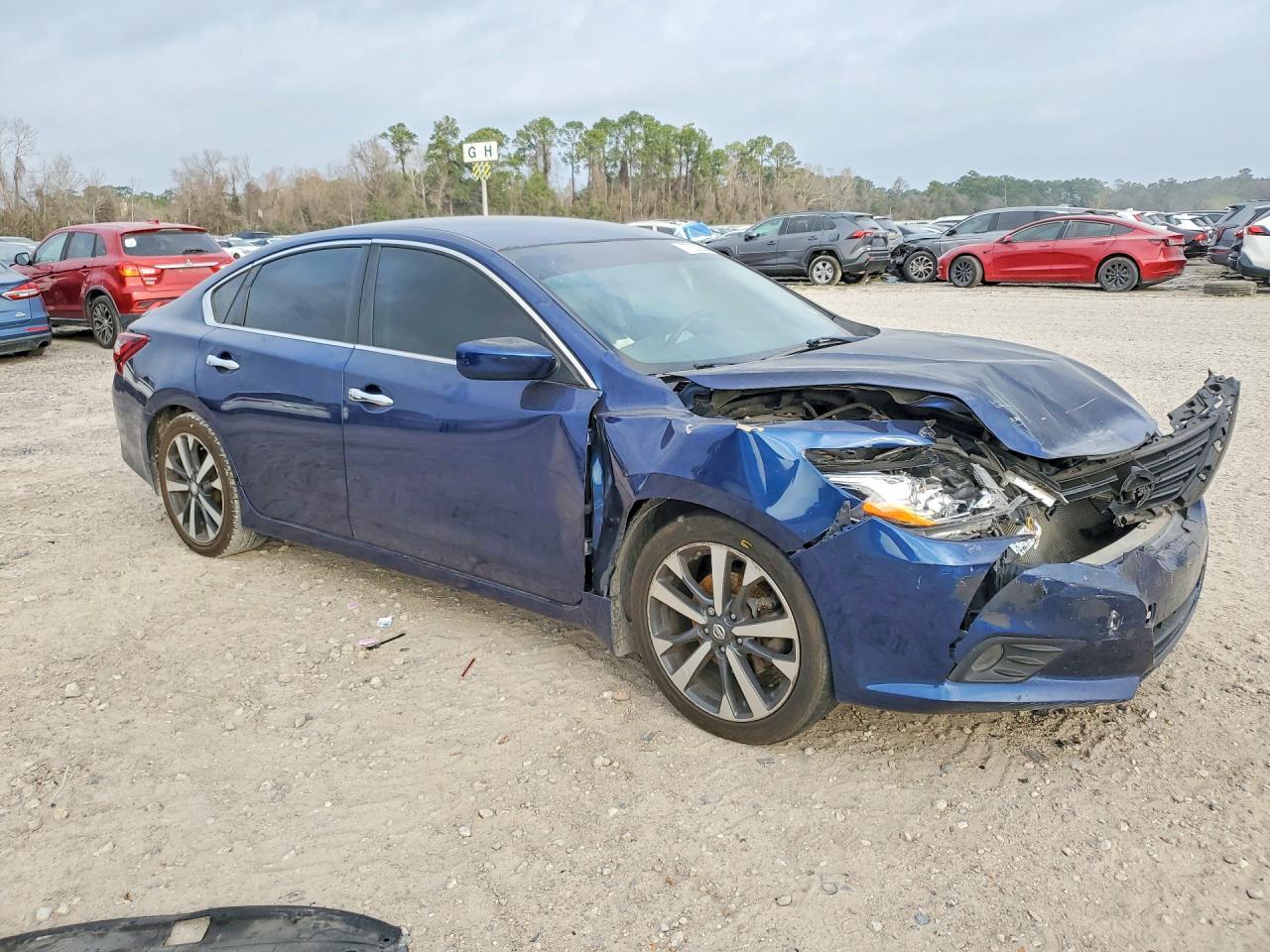2017 NISSAN ALTIMA