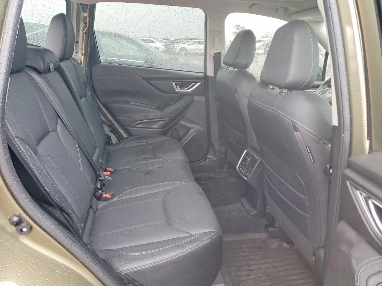 2024 SUBARU FORESTER