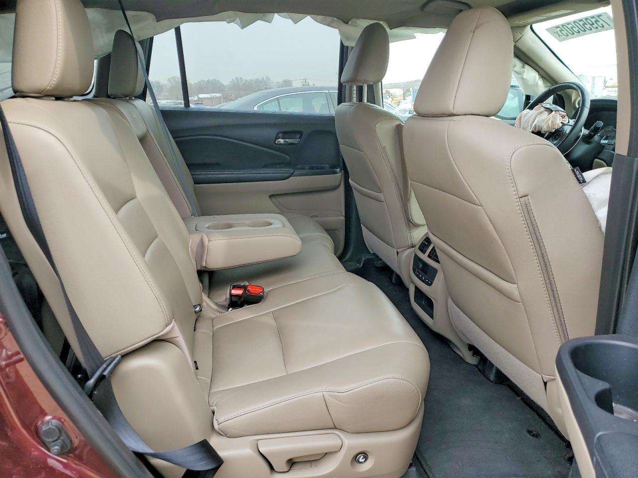 2017 HONDA PILOT