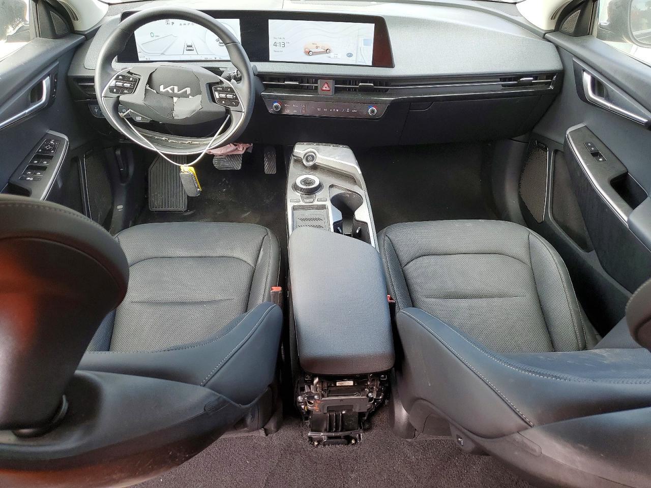 2024 KIA EV6