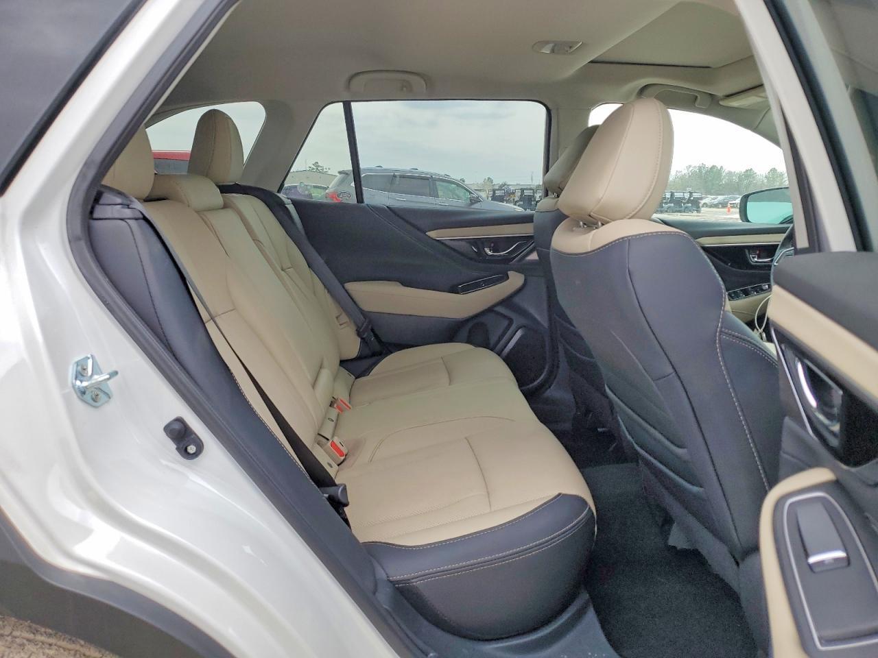 2025 SUBARU Outback