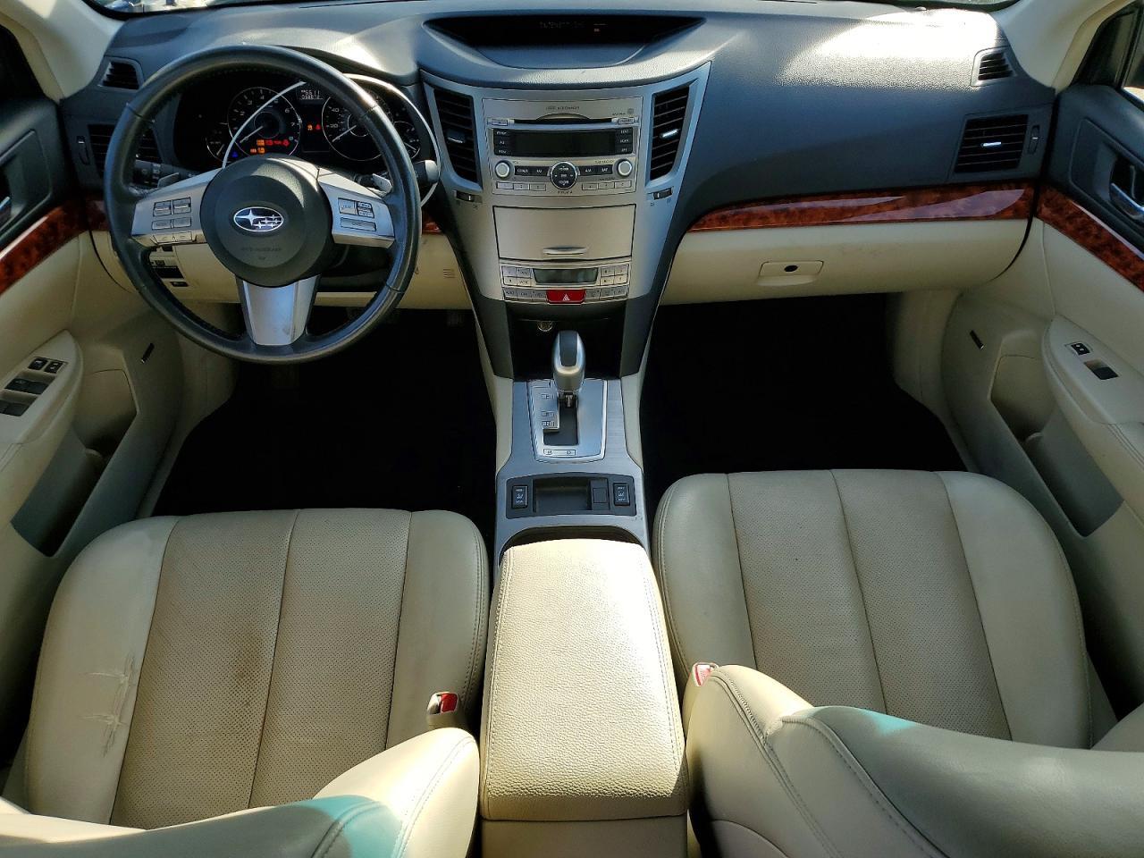 2010 SUBARU Outback