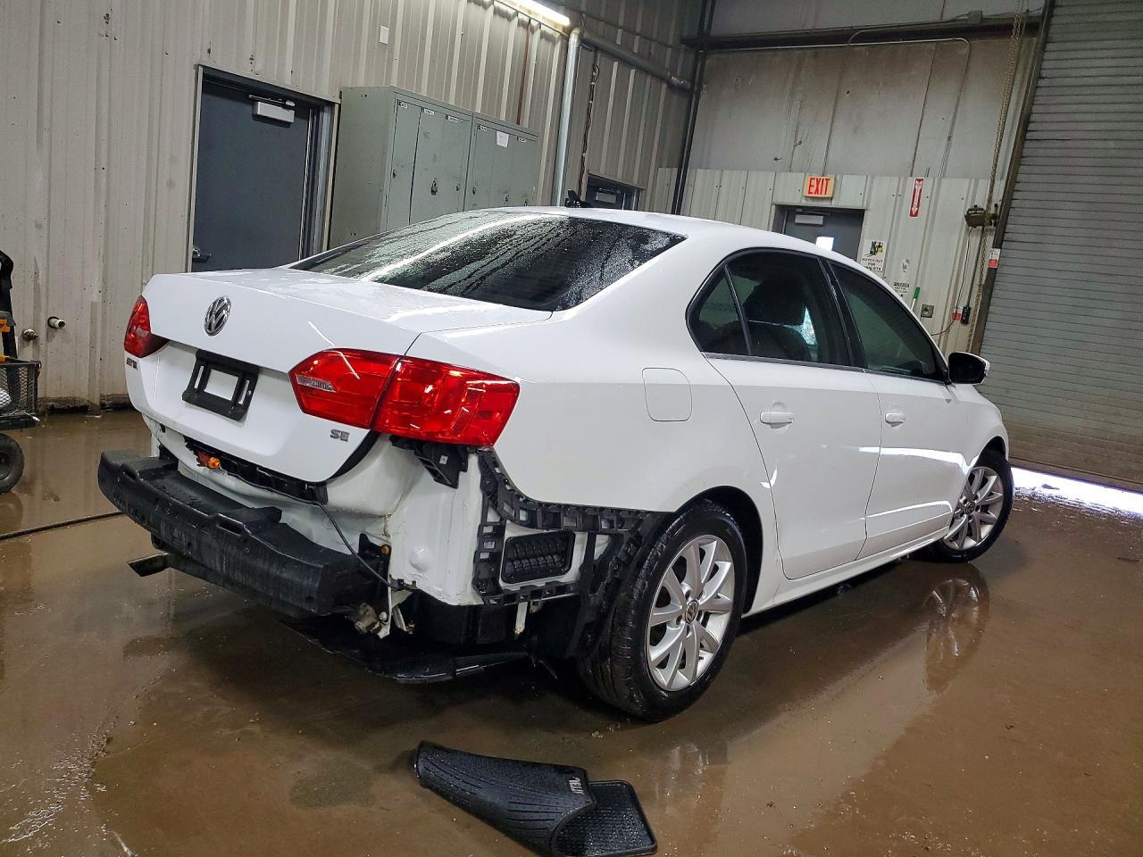 2014 VOLKSWAGEN JETTA