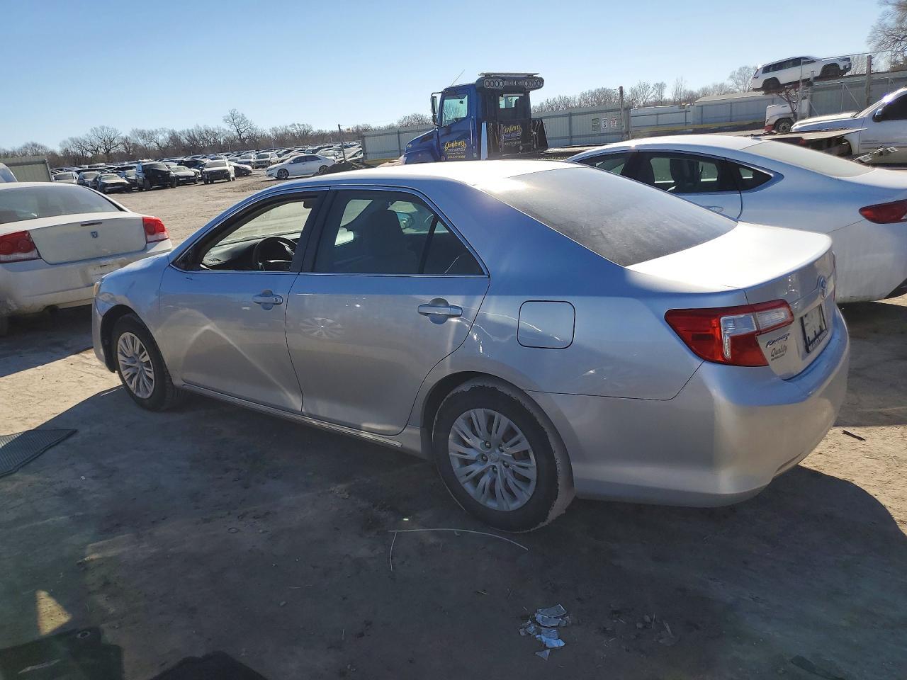 2012 TOYOTA CAMRY
