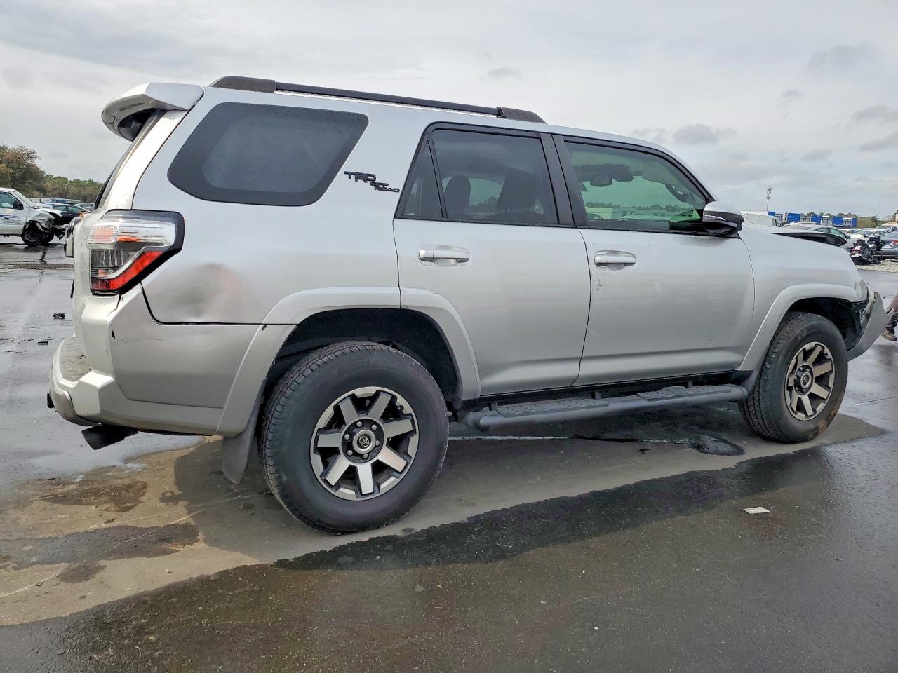 2022 TOYOTA 4Runner