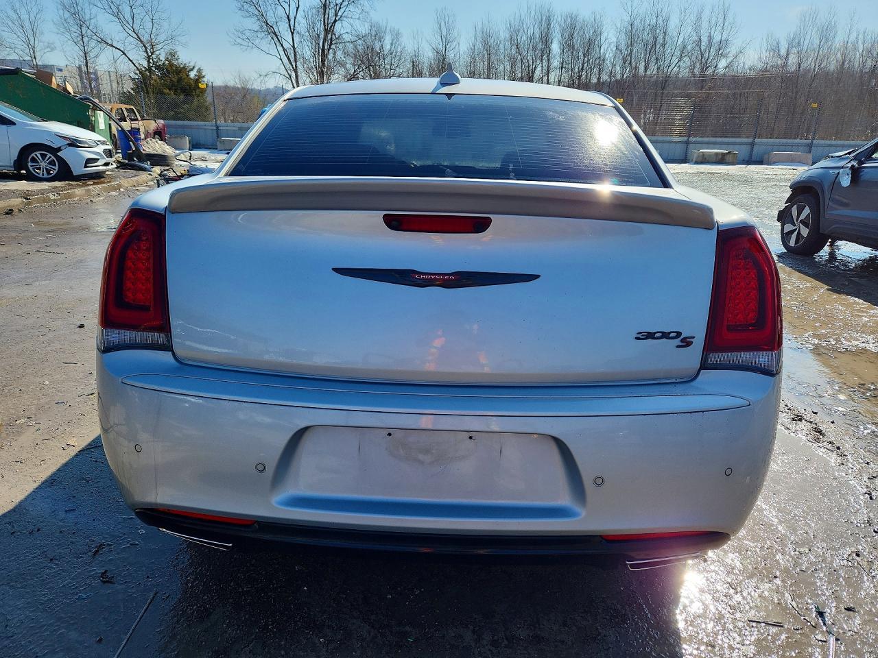 2022 CHRYSLER 300