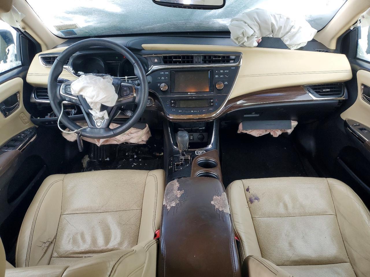 2013 TOYOTA Avalon