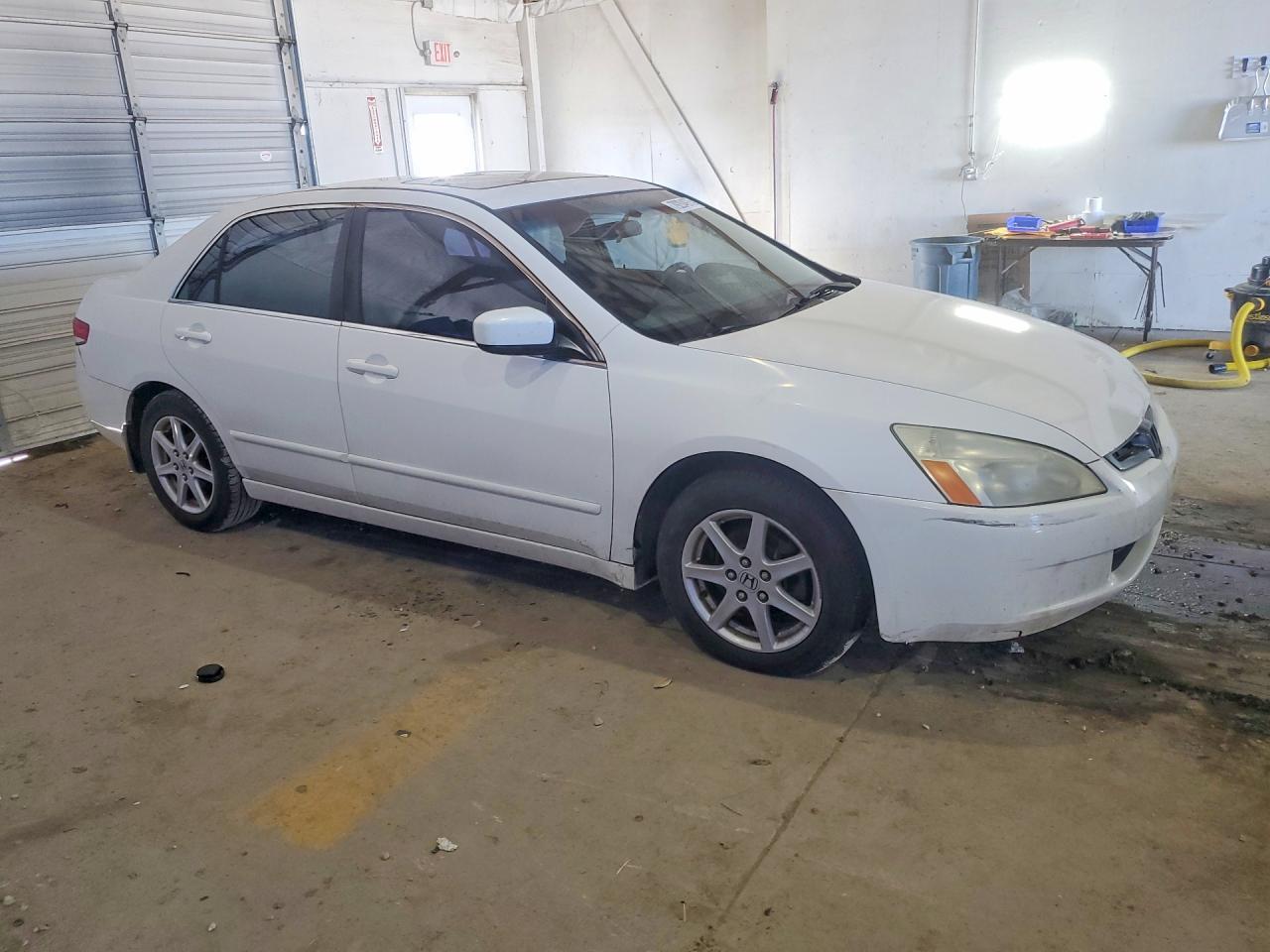 2004 HONDA ACCORD