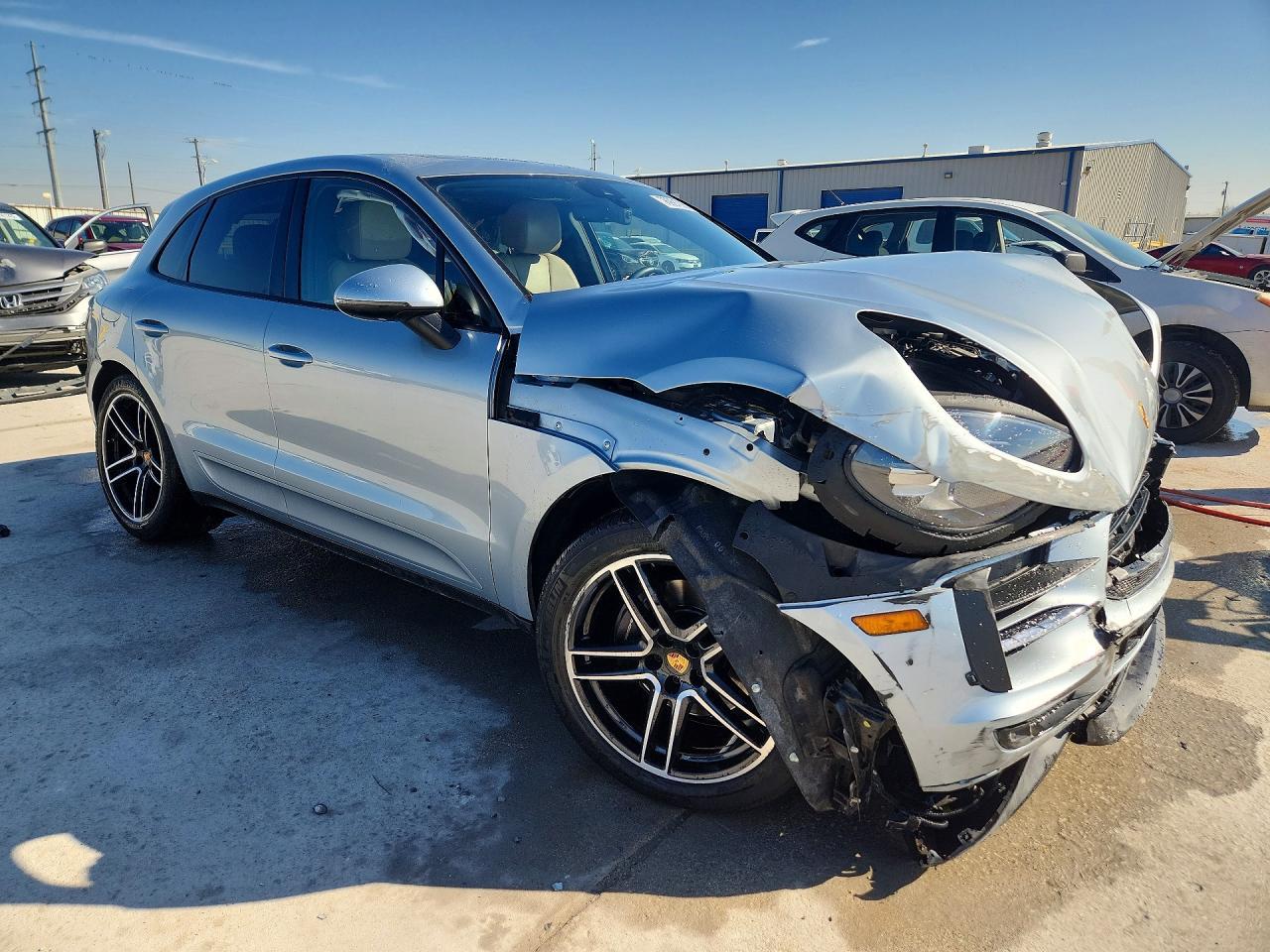 2020 PORSCHE Macan