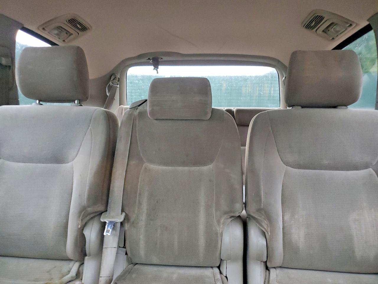 2004 TOYOTA SIENNA